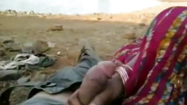 हॉट ब्रुनेट पेटा जेन्सेन को उसकी विशाल फुल मूवी सेक्सी पिक्चर पुसी मिलती है