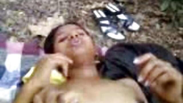 गधे श्यामला न्यू सेक्सी हिंदी मूवी उत्सुकता से प्राप्त सहारे को निगल जाता है